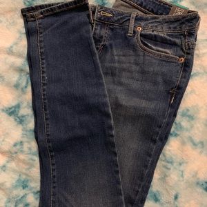 Aeropostale skinny jeans